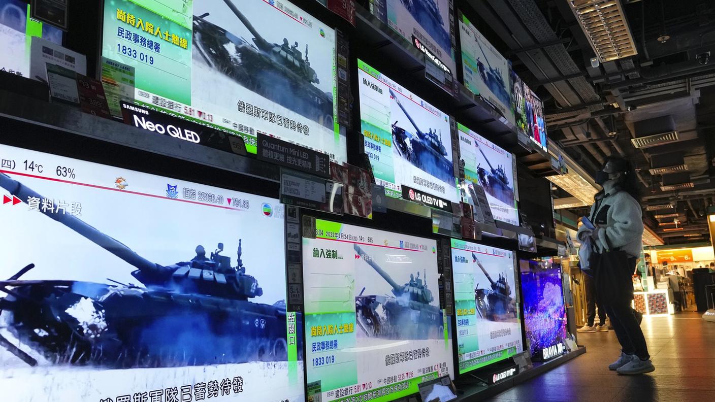 Sugli schermi di tutto il mondo immagini di guerra