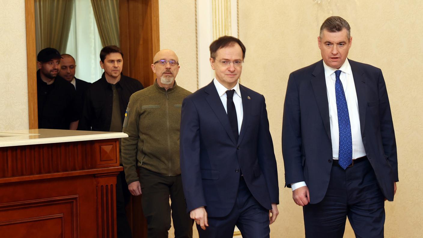 Negoziatori ucraini e russi oggi a confronto