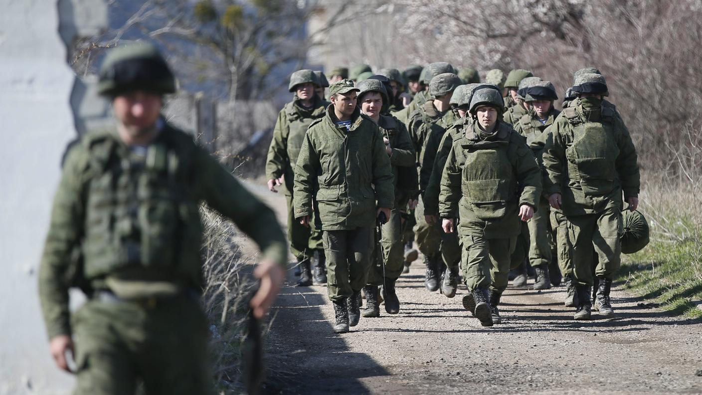 Militari russi dislocati nel 2014 in Crimea: l'annessione della penisola fu uno dei prodromi di una crisi sfociata ora nell'invasione dell'Ucraina