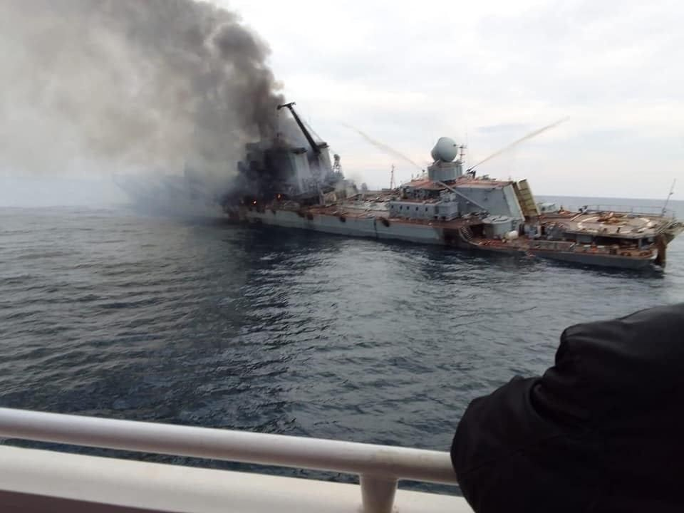 Colpita e affondata: l'ammiraglia della flotta russa del Mar Nero, colata a picco due settimane fa