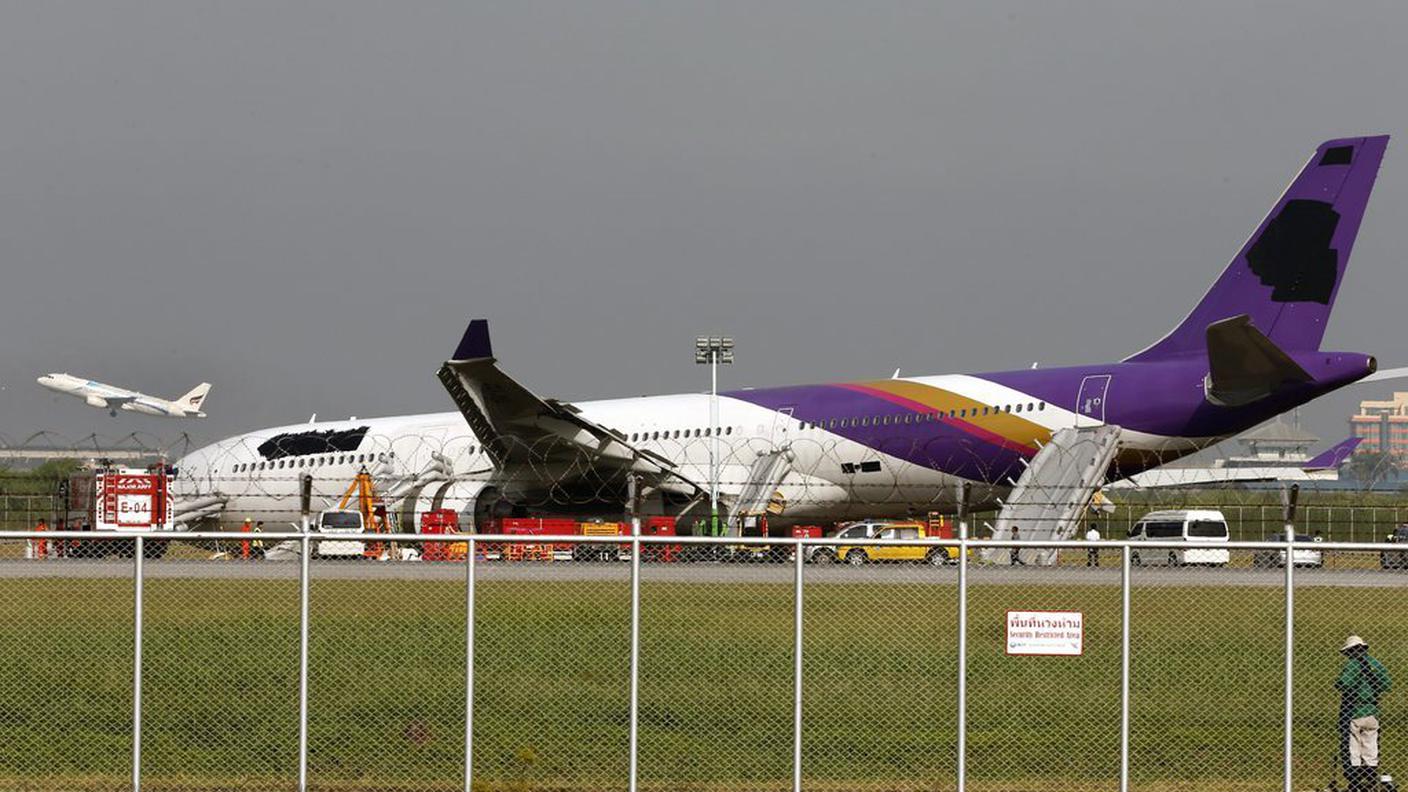 thai airways 9.9.13 ky.JPG