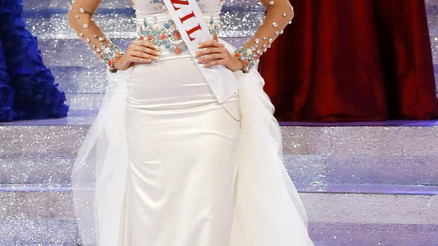 miss brasile ky.JPG