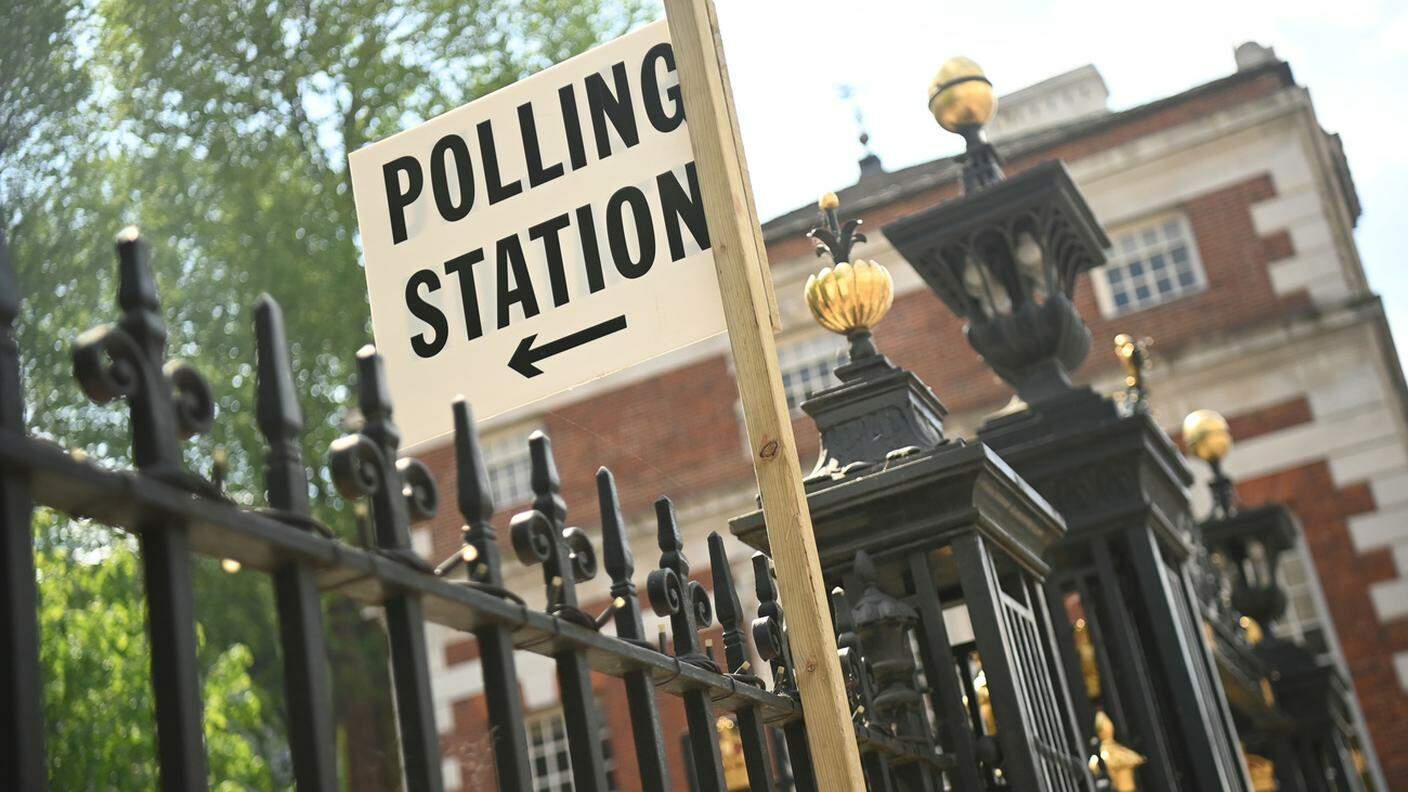 Le elezioni locali sono considerate un test per i conservatori, al potere da 12 anni