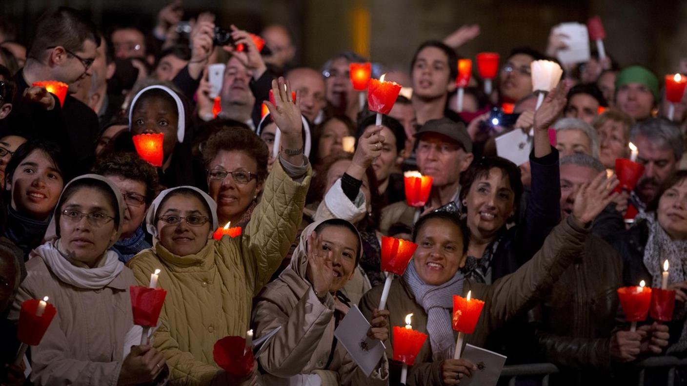 via crucis roma6 18.04.14 ky.jpg