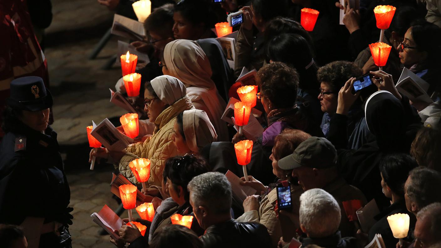 via crucis roma1 18.04.14 re.jpg