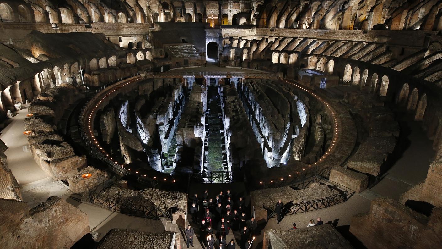 via crucis roma2 18.04.14 re.jpg