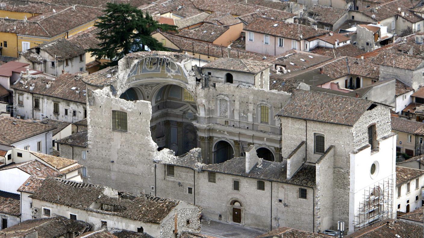 l'aquila santa maria paganica ky.JPG