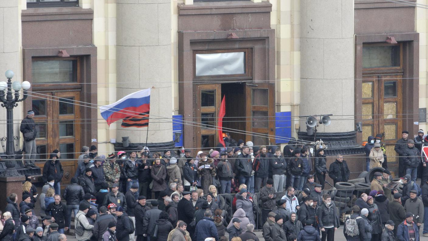 Ucraina Lugansk 2 7.4.2014 re.jpg