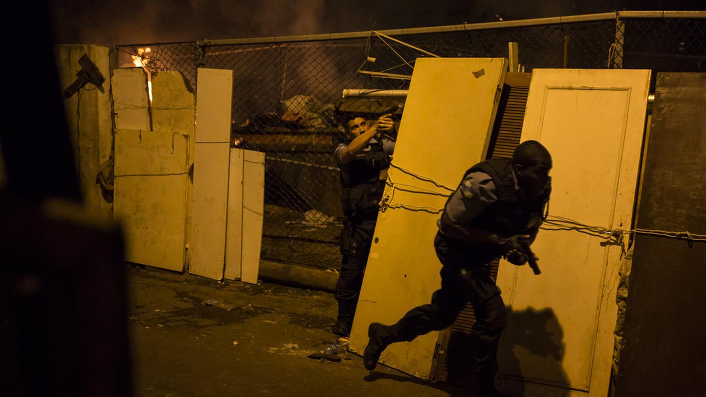 rio de janeiro manifestazioni3 22.4.14 ky.jpg