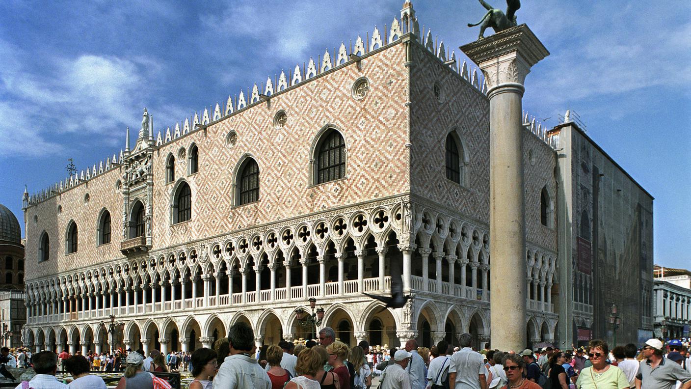 Soffocata dal turismo di massa