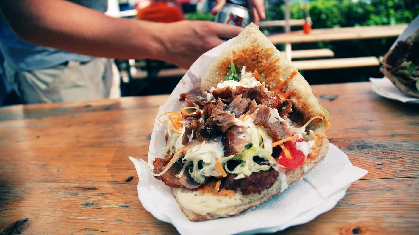 gyros 26.8.13 internet.jpg