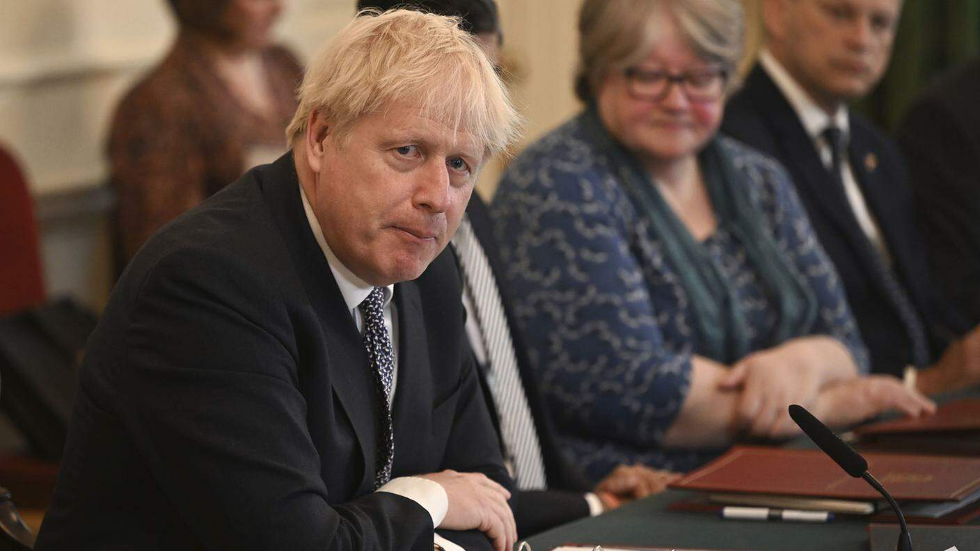 Boris Johnson in riunione a Downing Street