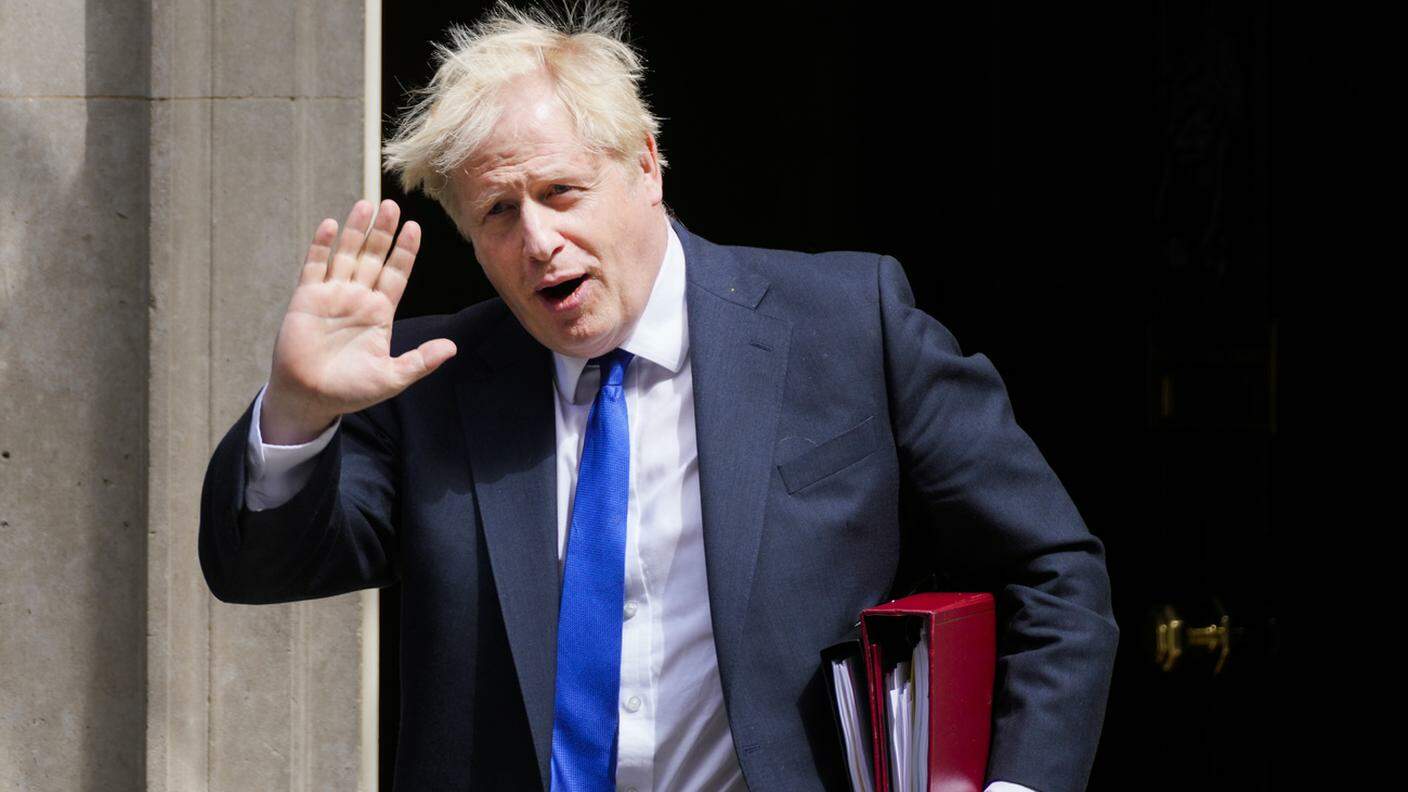 Boris Johnson rimarrà premier fino alle elezioni del suo successore in autunno