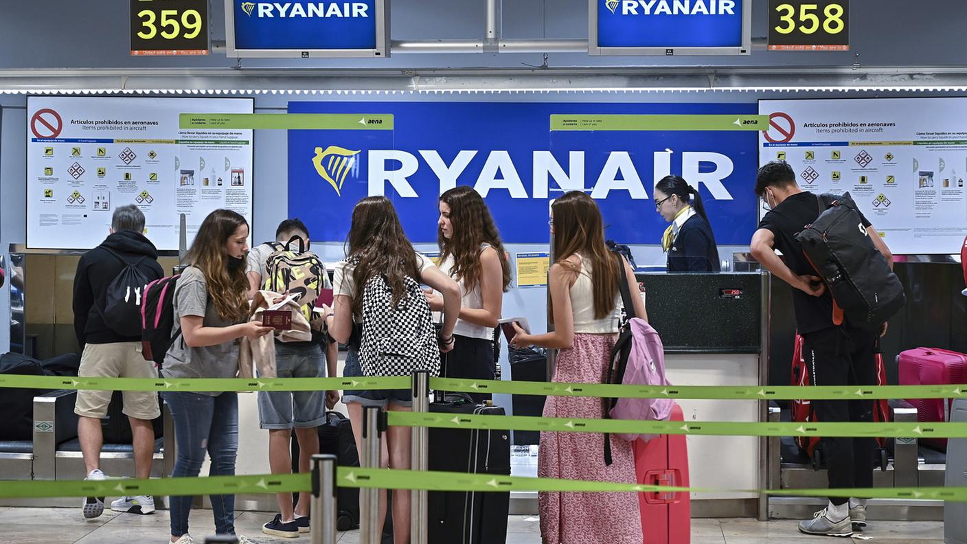 volare viaggiare low-cost ryanair sciopero aviazione