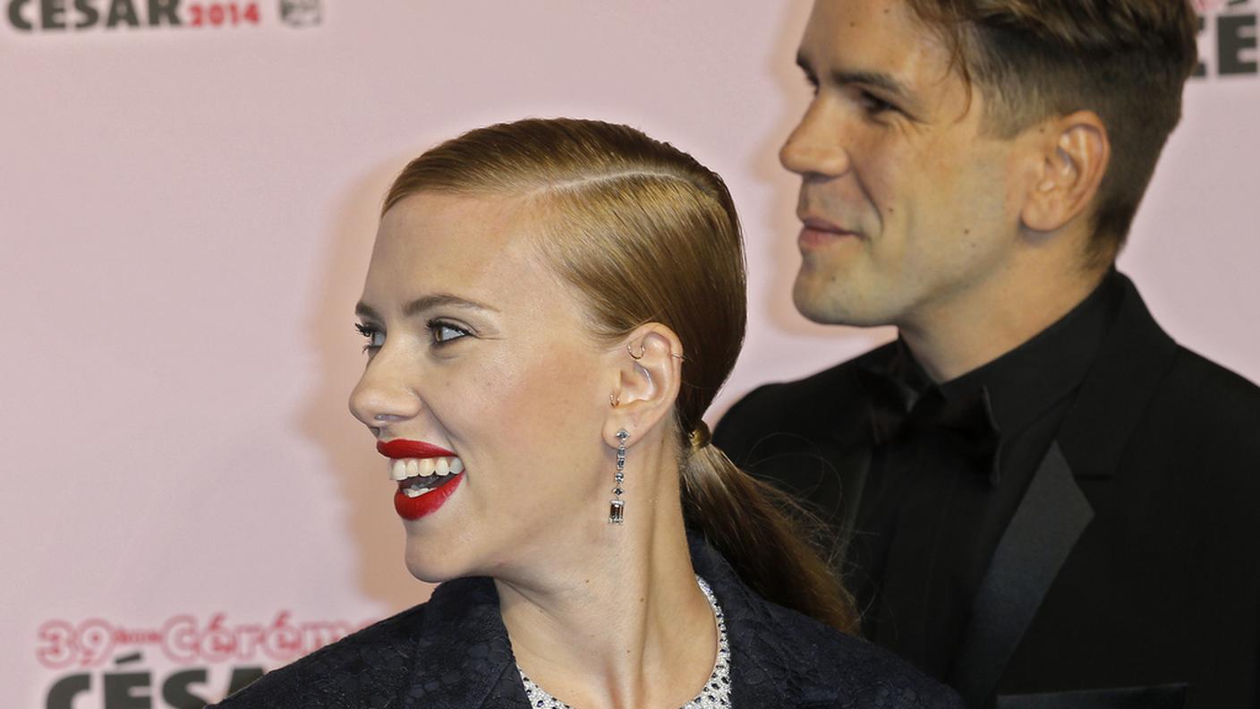 Scarlett Johansson con il fidanzato Romain Doriac