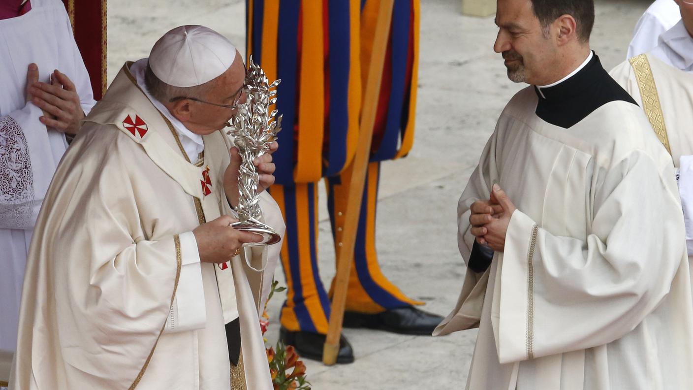 messa canonizzazione 14 re.jpg