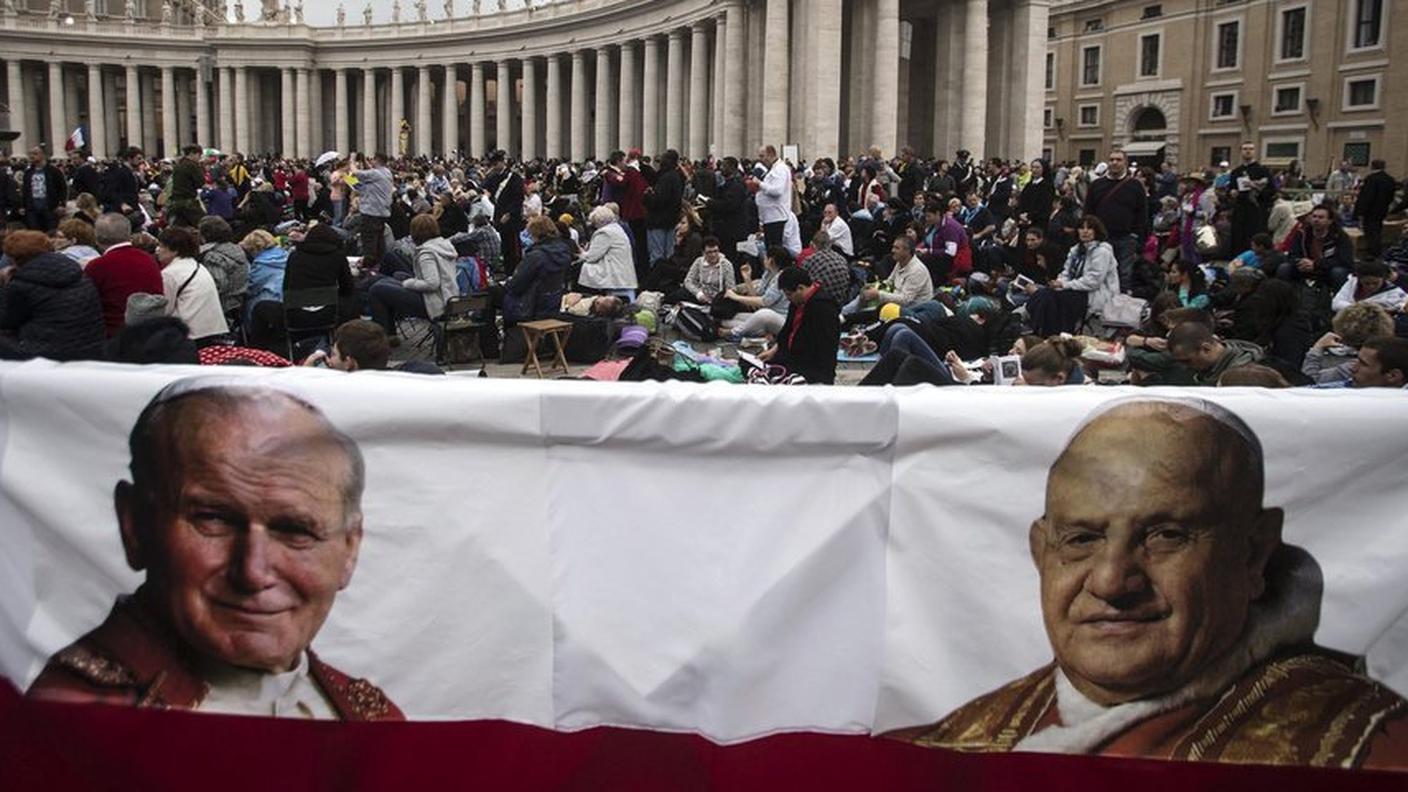 messa canonizzazione 16 ky.jpg