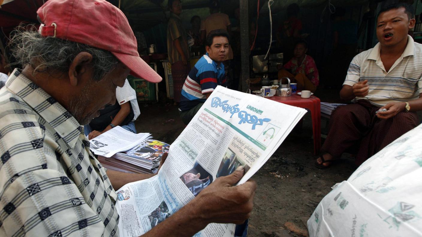 ad myanmar stampa privata 1 aprile 2013 keystone 01.JPG