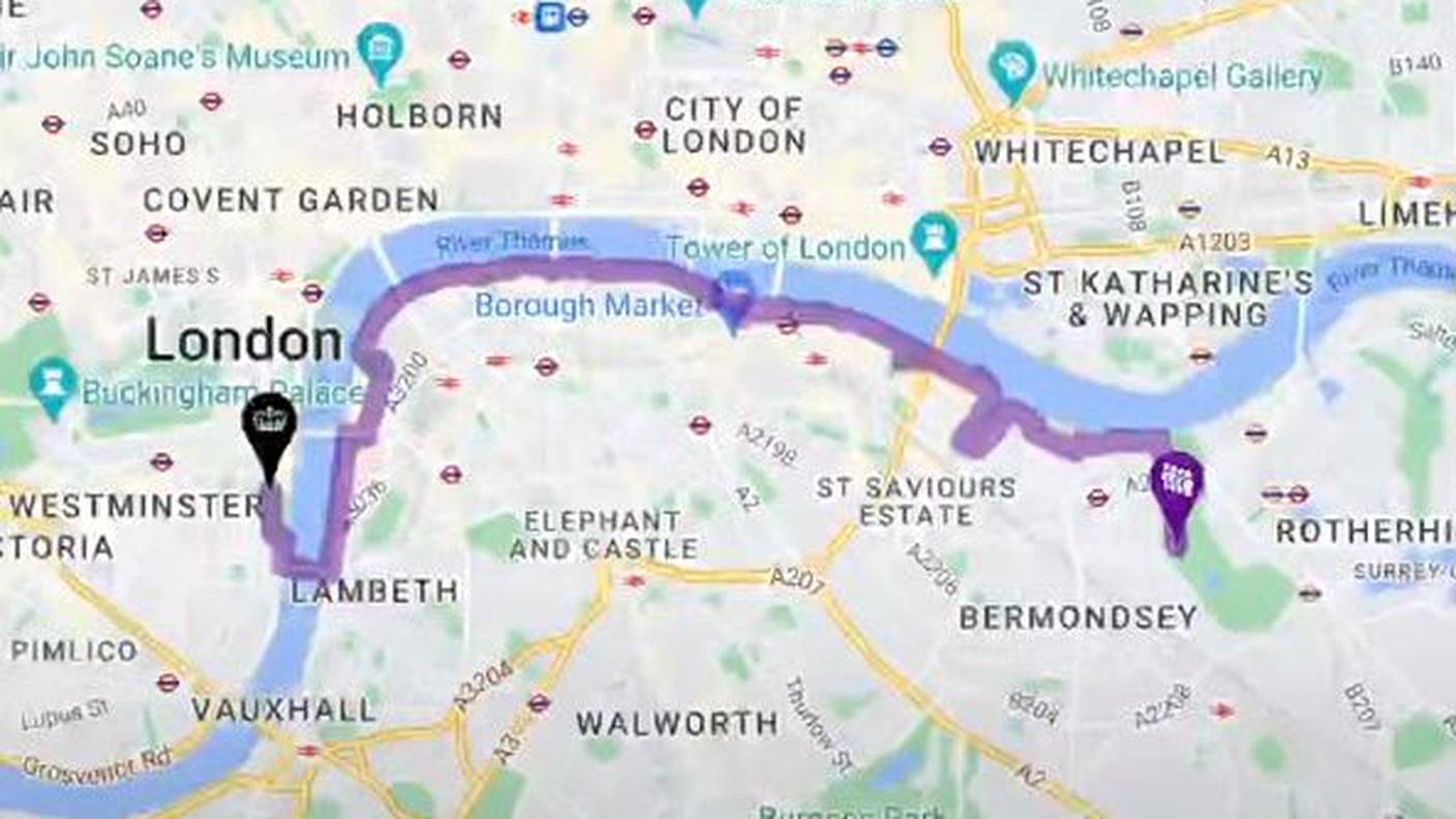 La coda si estende ancora da Southwark Park a Westminster