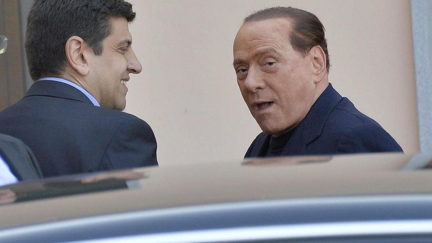 Silvio Berlusconi sconta la condanna