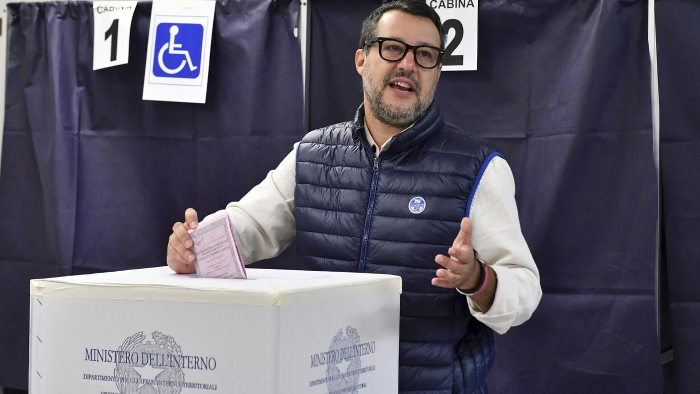 In seno alla destra la Lega di Matteo Salvini ha subito un'emorragia di voti