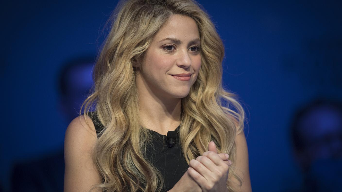 L'accusa è di aver evaso il fisco per 14,5 milioni di euro tra il 2012 e il 2014, quando Shakira si era stabilita a Barcellona