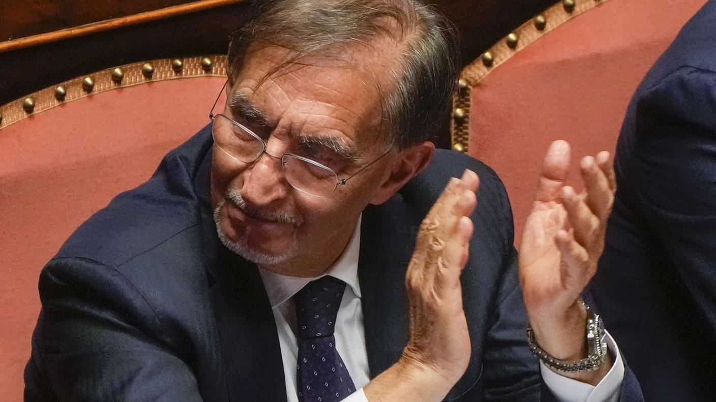 La Russa ha ottenuto alla prima votazione 116 voti; 12 in più rispetto alla maggioranza richiesta