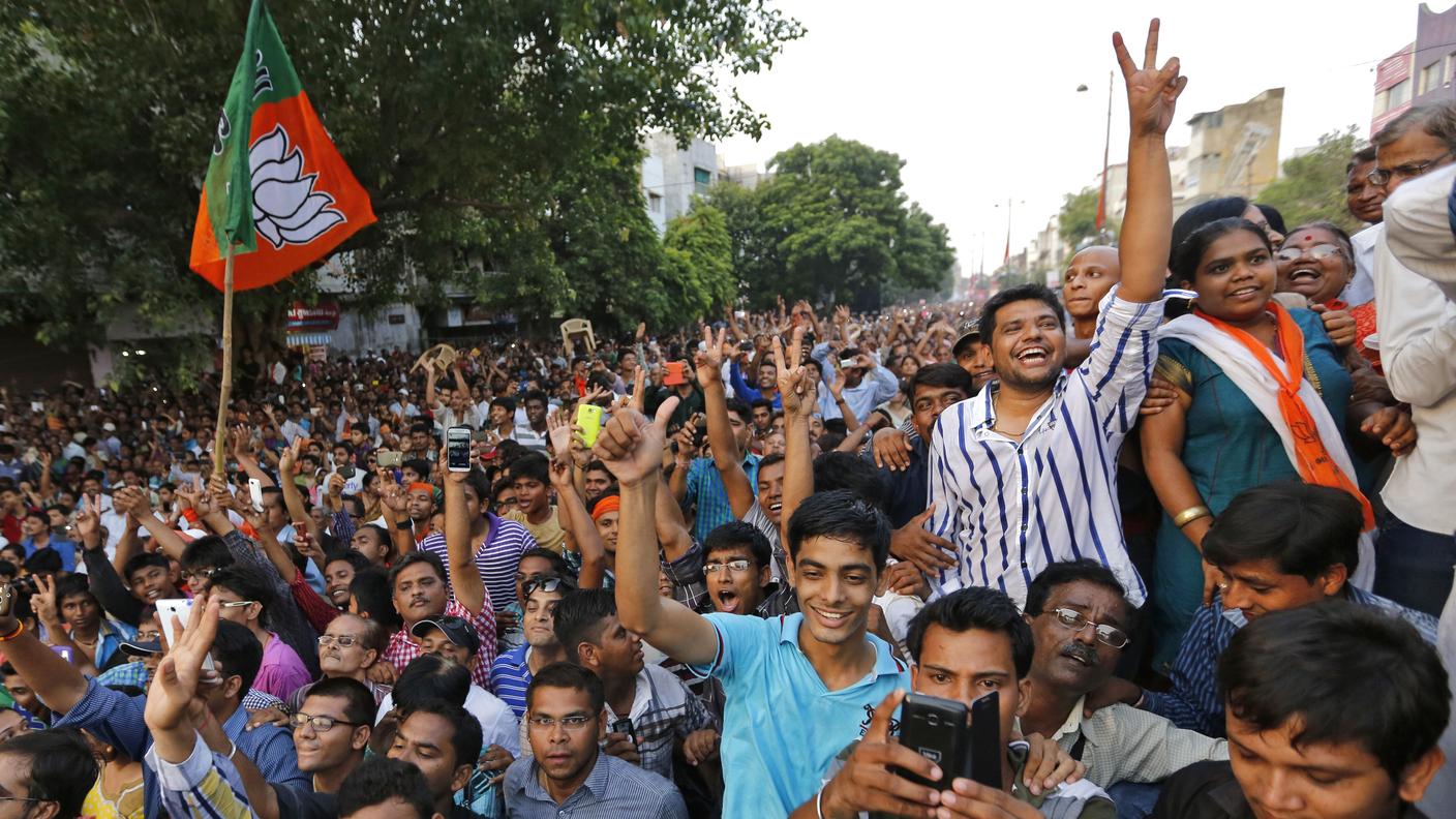 La folla per Narendra Modi