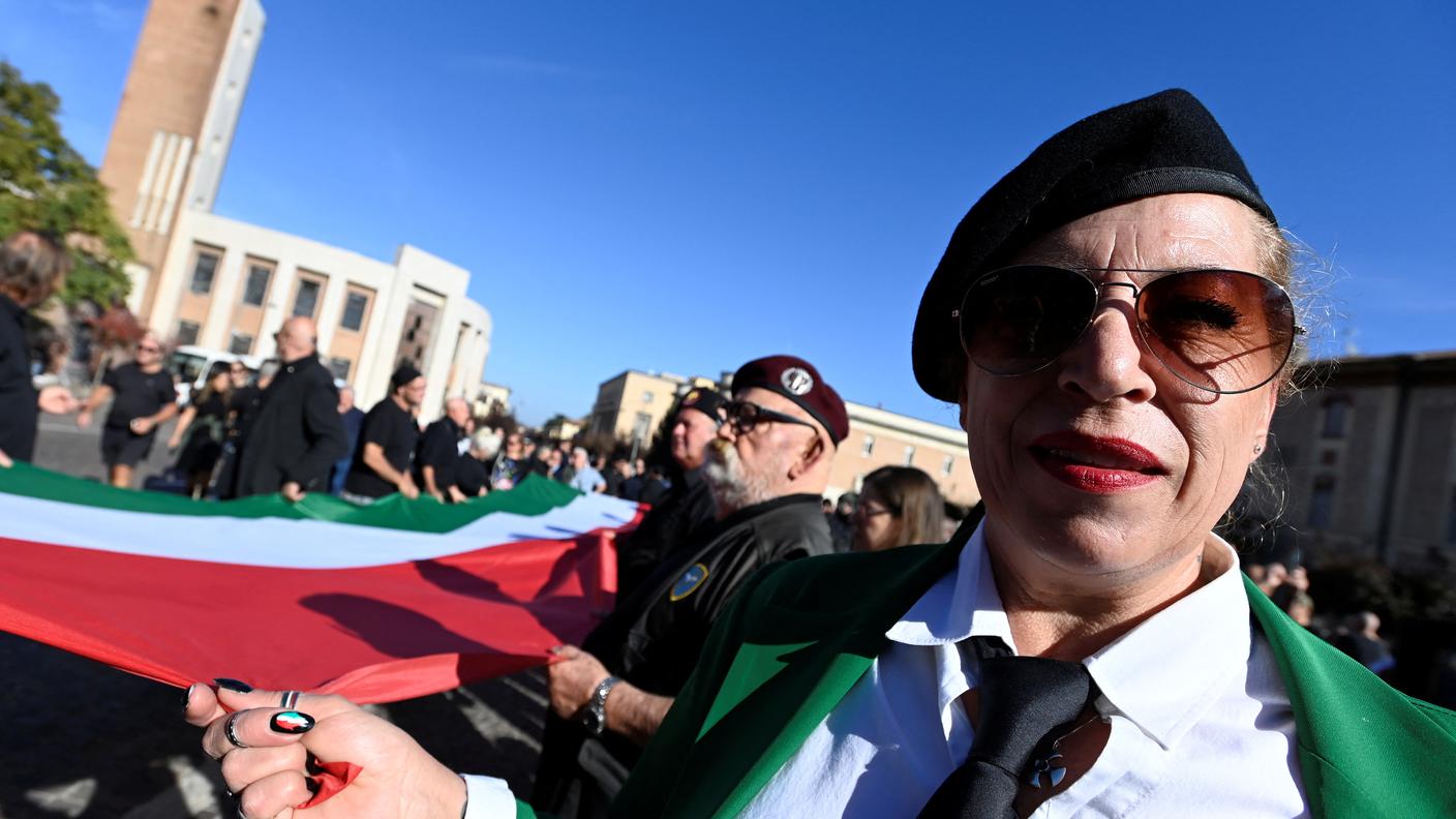 Predappio: è il giorno delle camicie nere