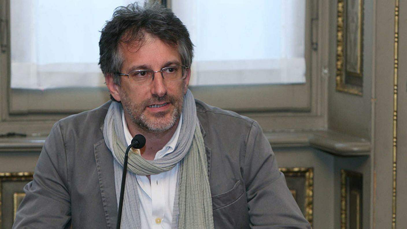 Riccardo Redaelli, esperto della realtà iraniana, è docente universitario alla Cattolica di Milano