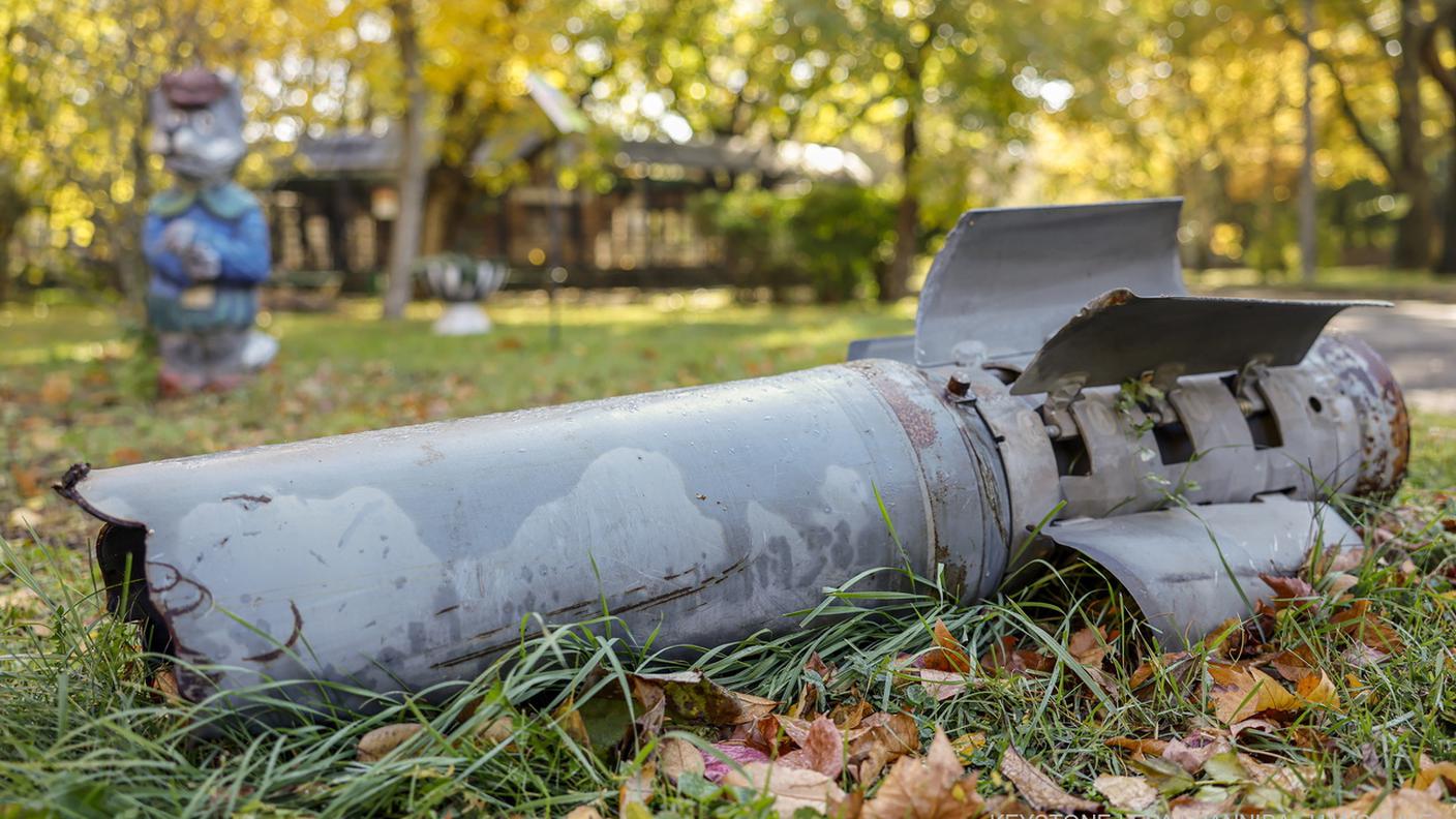 Un pezzo di missile caduto a Mykolaiv