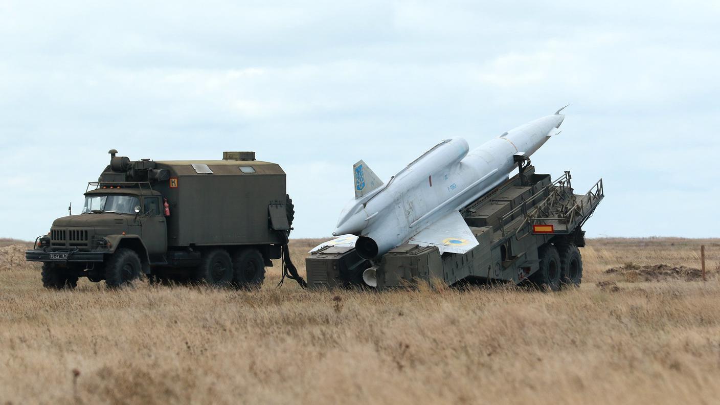 Un drone TU-141 delle forze armate ucraine pronto al lancio