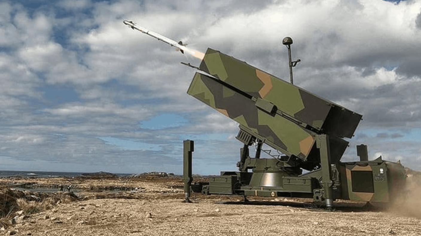 Un sistema missilistico antiaereo americano NASAMS è operativo in Ucraina