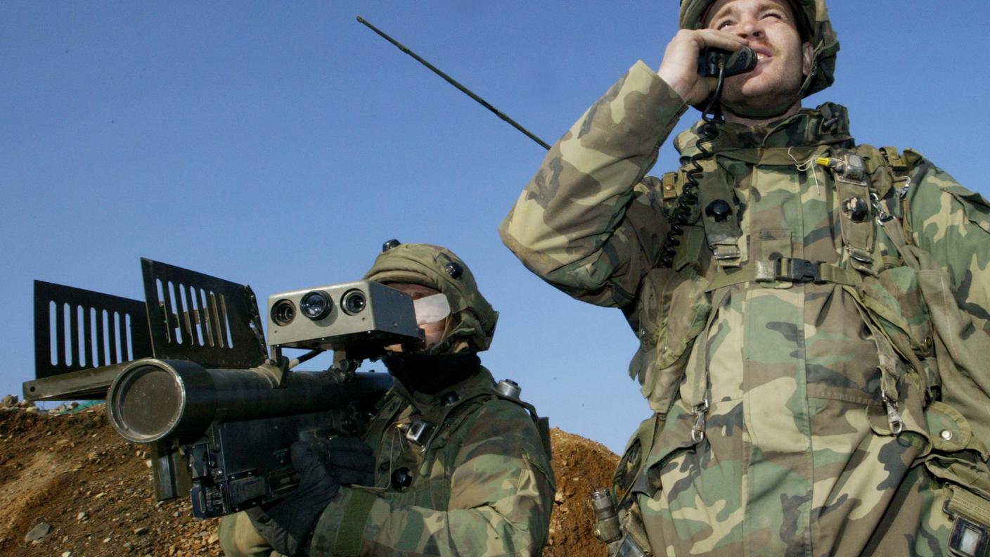 Soldati americani durante un'esercitazione con lanciarazzi Stinger in una foto d'archivio