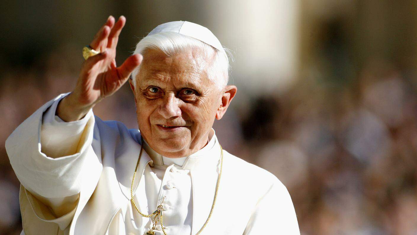 Benedetto XVI in una foto del 2006