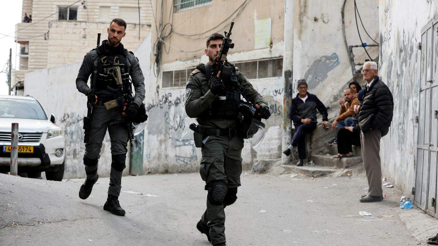 Dopo gli attentati le forze di sicurezza israeliane sono state poste in stato di massima allerta