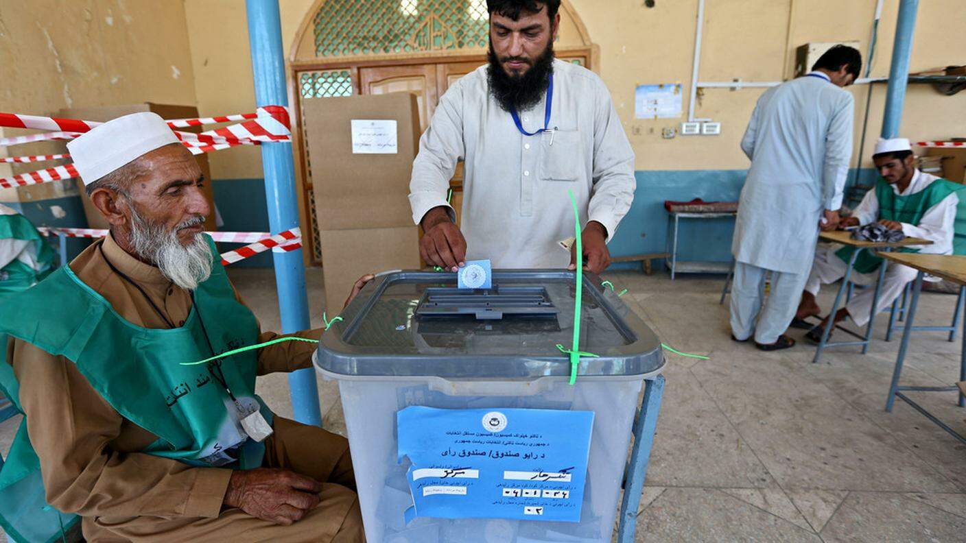 Le operazioni di voto si sono chiuse nel pomeriggio in Afghanistan 