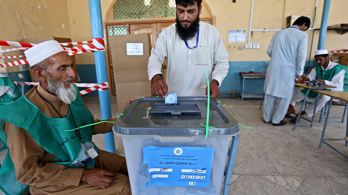 Le operazioni di voto si sono chiuse nel primo pomeriggio in Afghanistan 