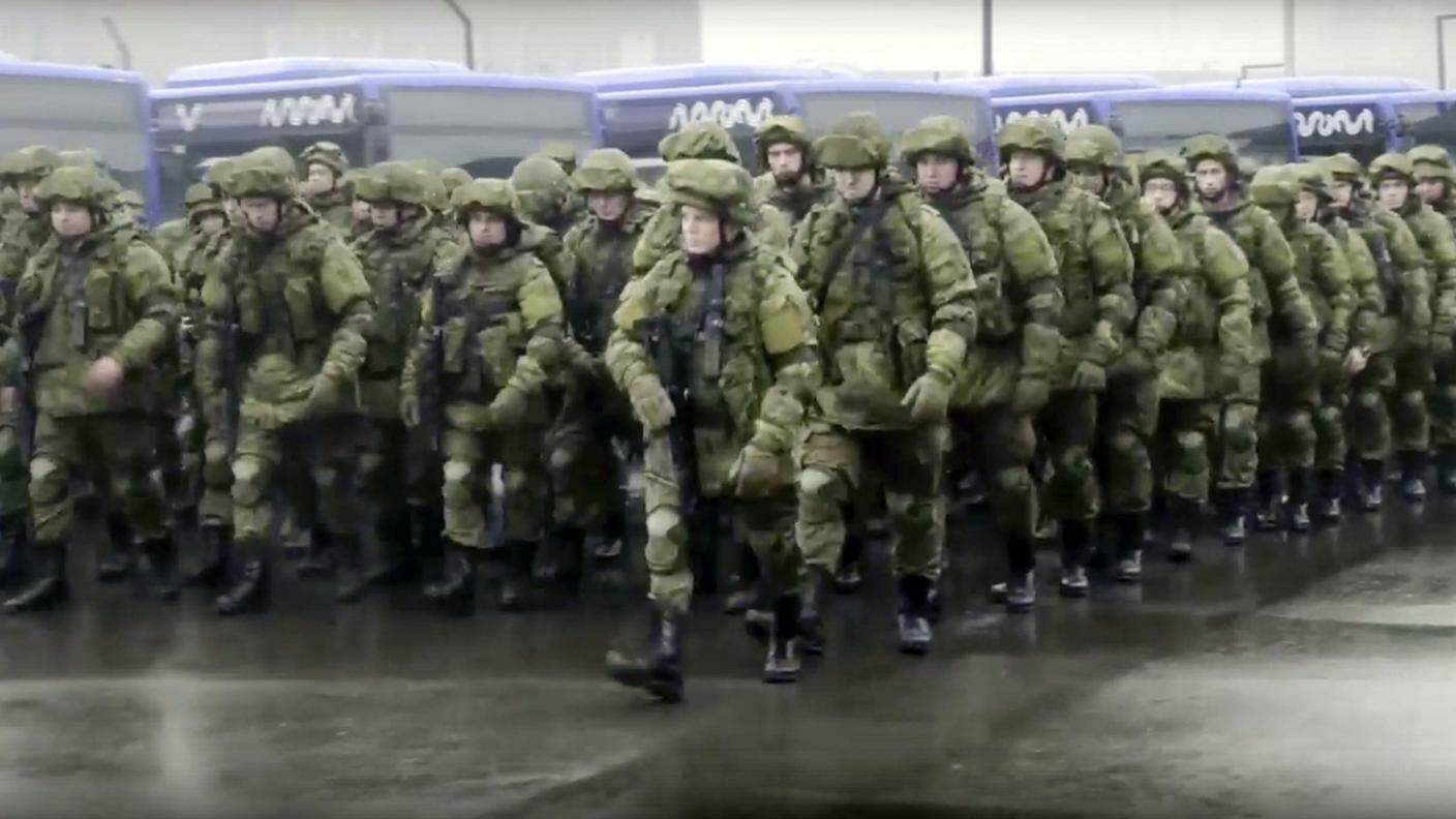 Un drappello di soldati russi, in un'immagine diffusa dal Ministero della Difesa di Mosca