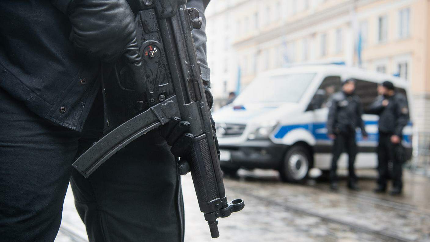 In Germania le forze dell'ordine sono entrate in azione in diversi Land del Paese