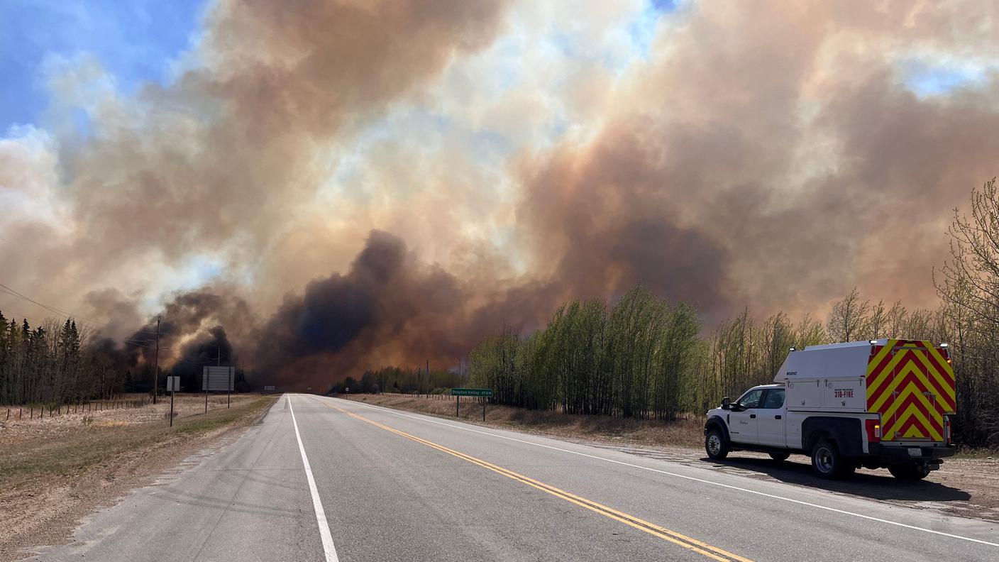 In fiamme la provincia canadese dell'Alberta