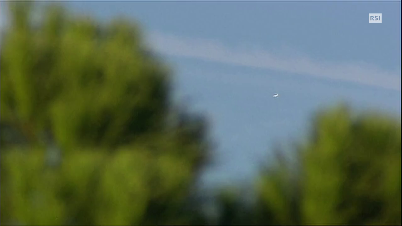 TG 12.30 del 07.08.2014: "Atterrato a Madrid il missionario malato di Ebola" di Naima Chicherio 