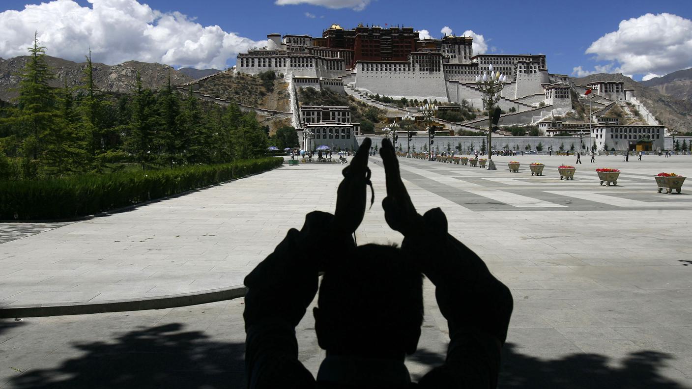 Lhasa, Tibet, 8.7.2010, Rt_.jpg