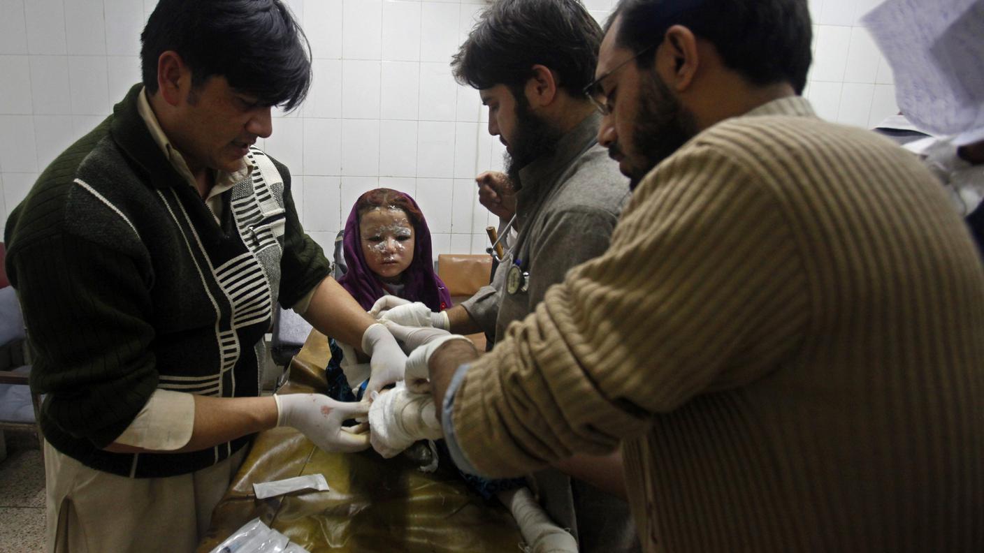 medici pakistan RE 15 dic 2012.jpg