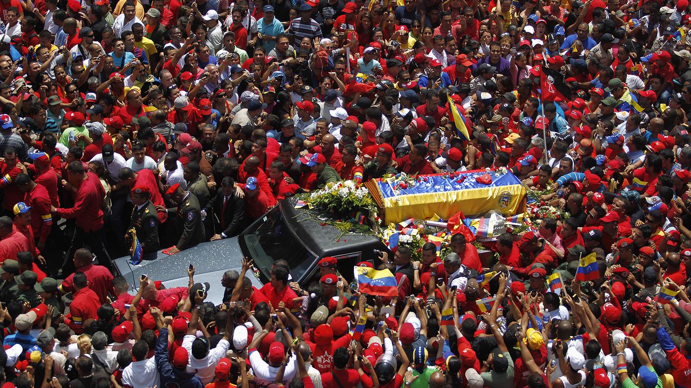 Chavez funerale 7.3.2013 re.jpg