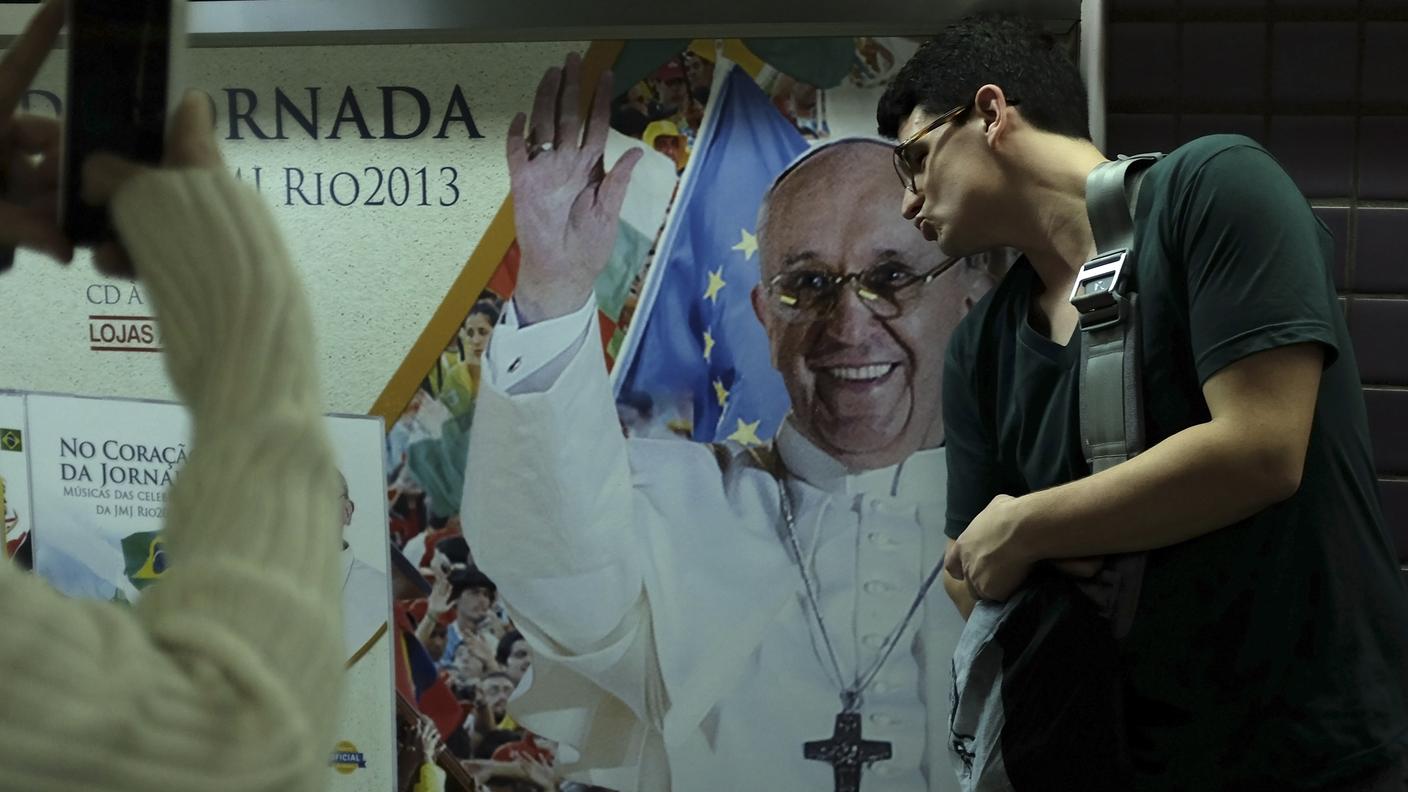 Apettando il papa2, re.jpg