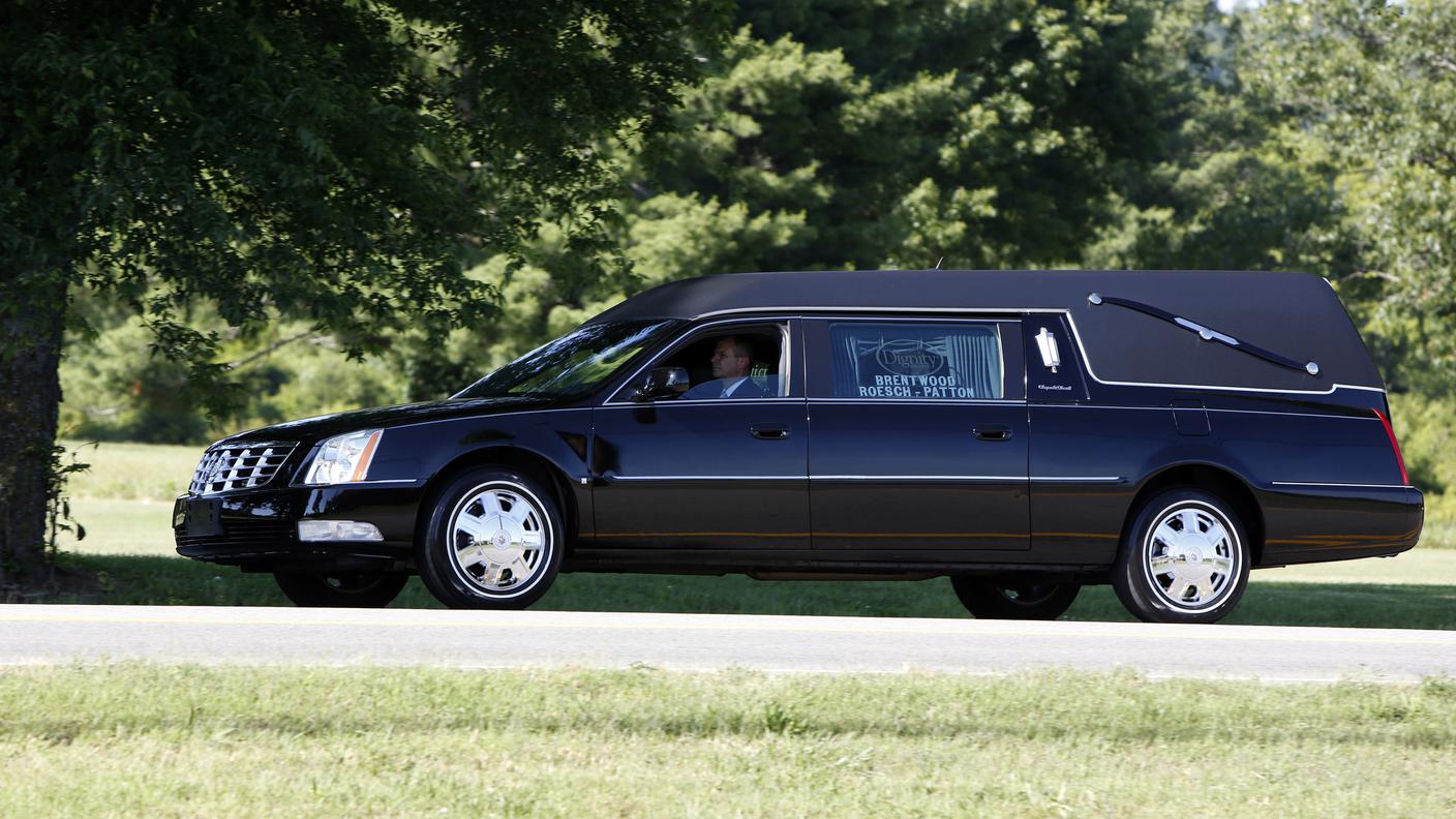 carro funebre (reuters)