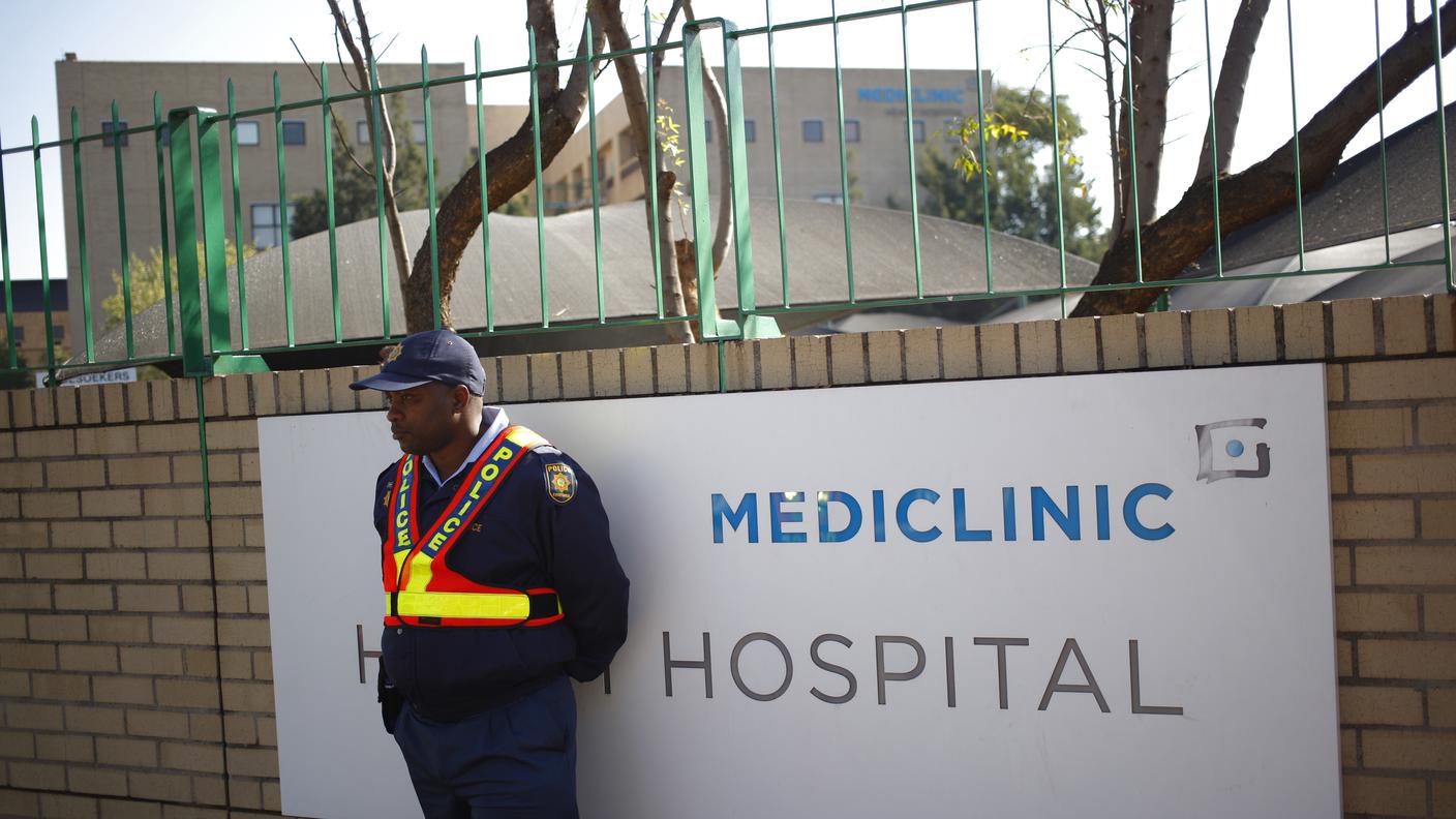 mandela ospedale re.jpg
