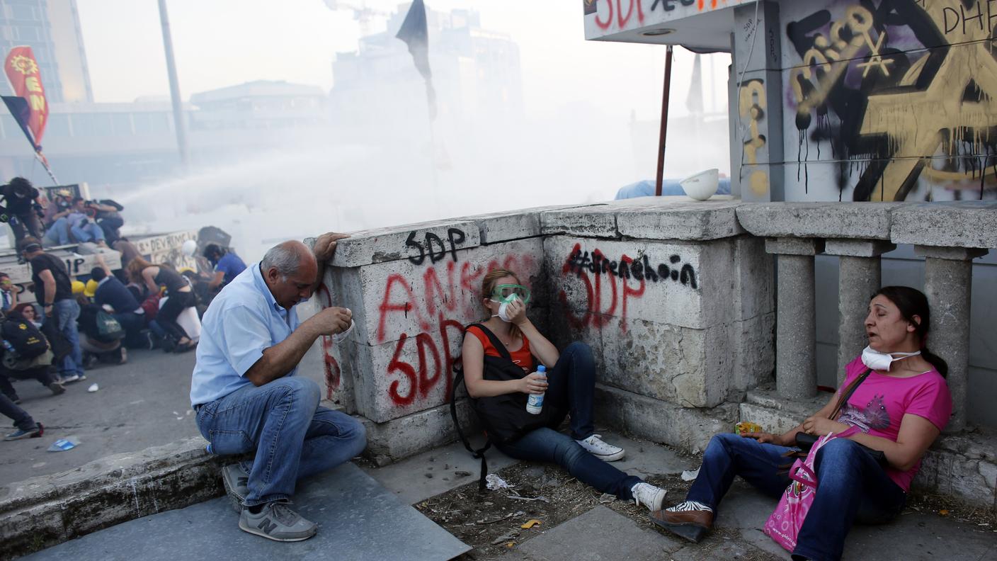 Turchia Taksim 4 11.06.2013 re.jpg