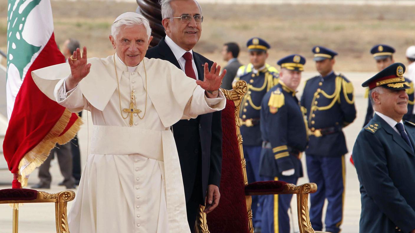 Il Papa accolto dal presidente libanese Michel Suleiman